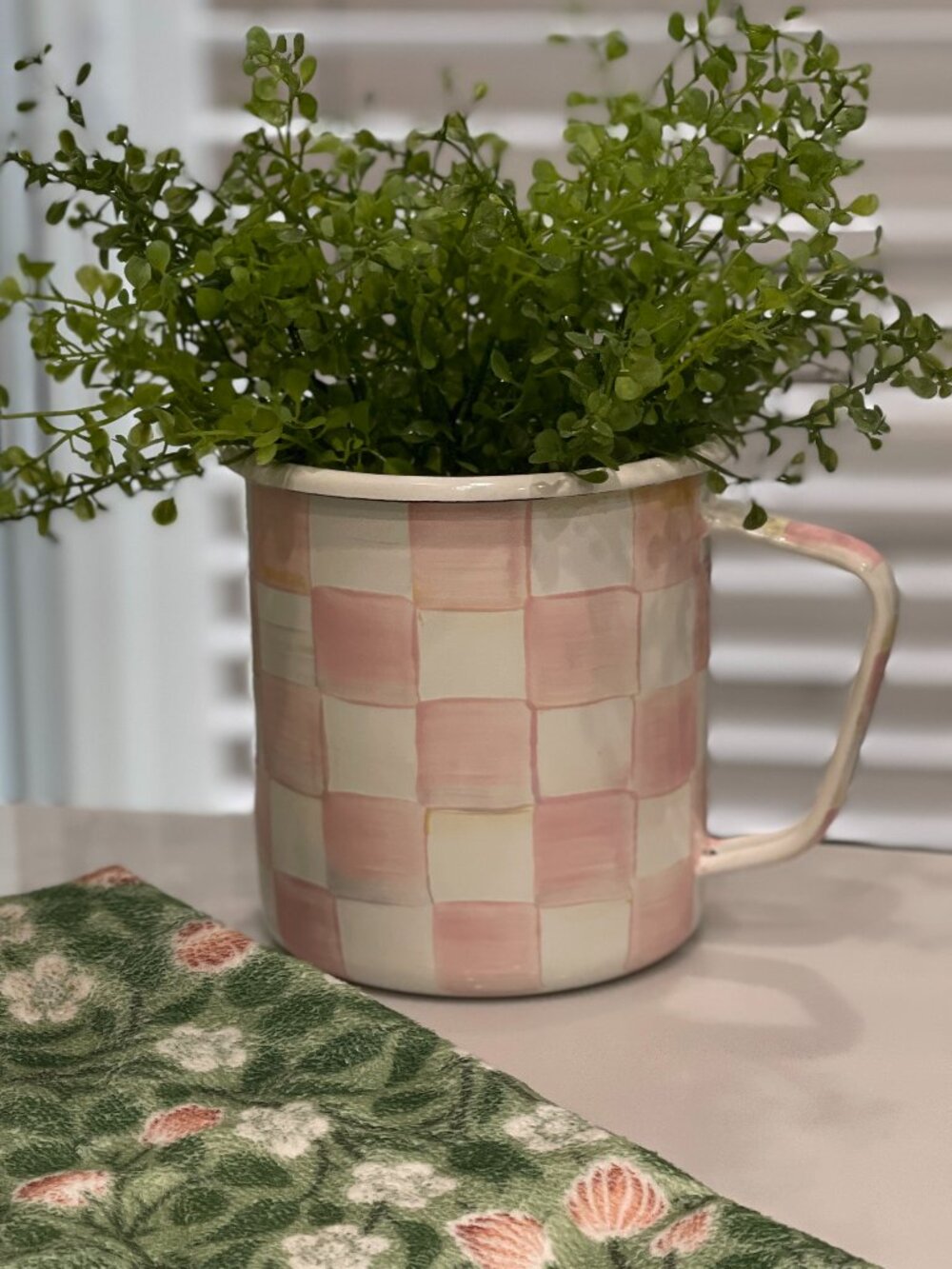 MacKenzie-Childs Rosy Check 7-Cup Measuring Cup Enamel - NEW